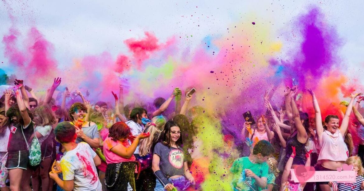 用竹籤複製人臉！你知道嗎？Pin Art這個在國外很流行的東西竟然可以用簡單的工具做出來！